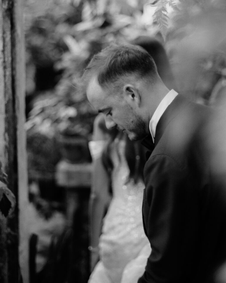 groom portrait
